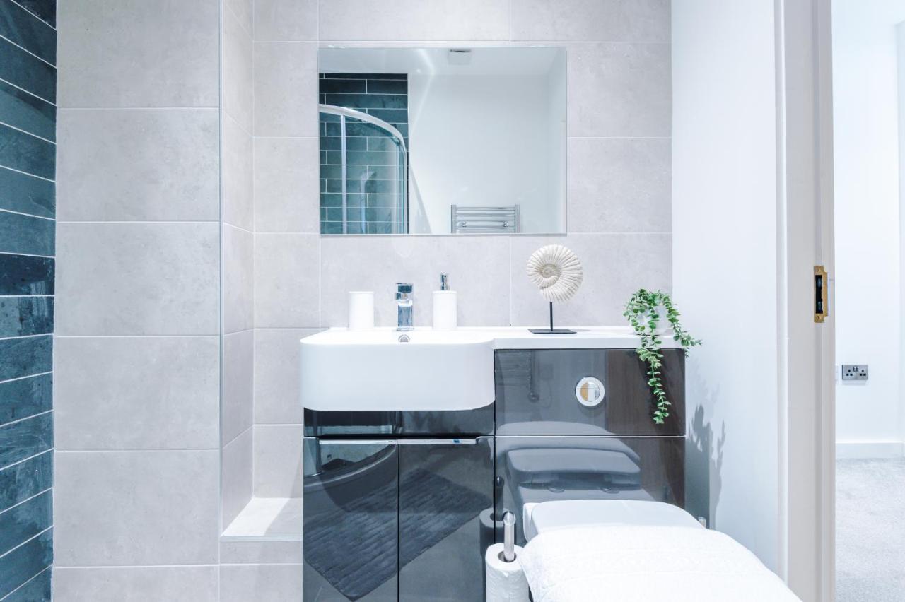 The Popworks 2 Bedroom Apartment - Mcr Dens 맨체스터 외부 사진
